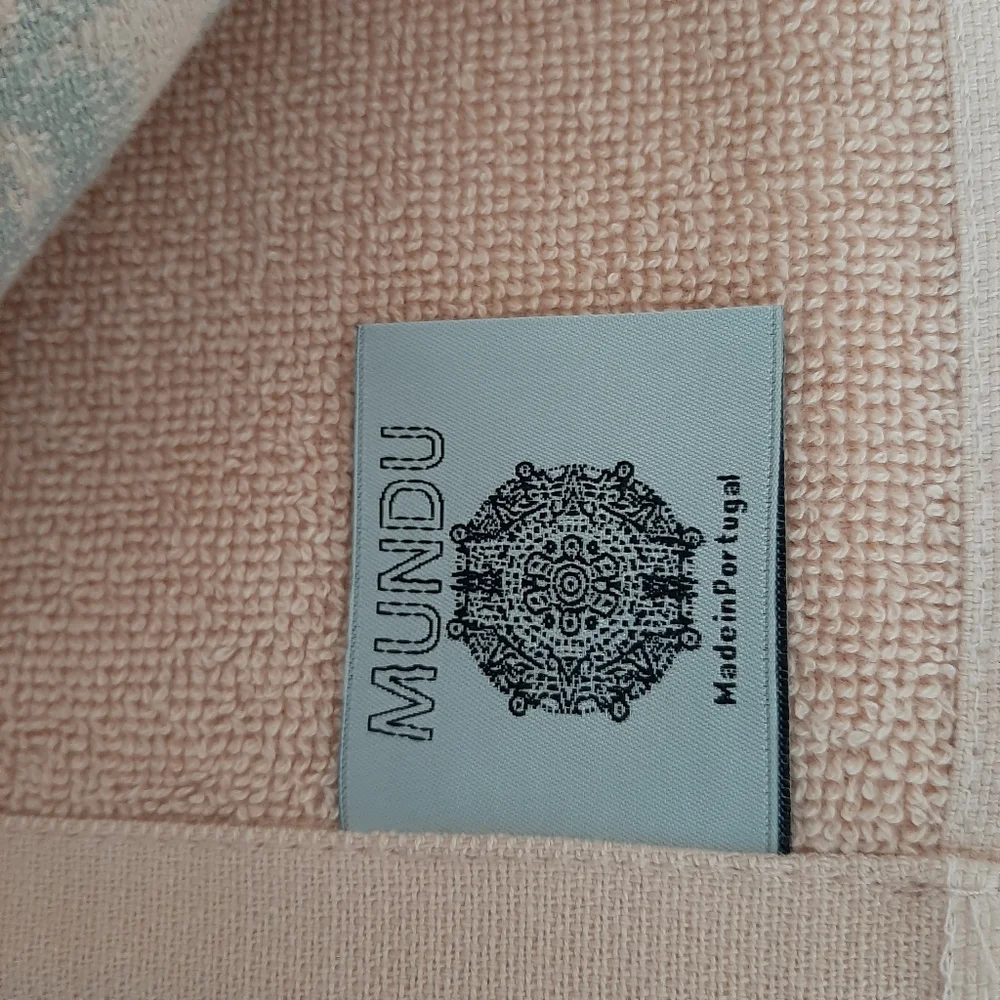 MUNDU Floral Cotton Hand Towels Pair